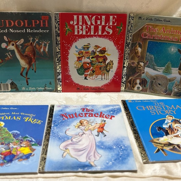 Vintage Box Set of 12 Golden Books Christmas - Picture 3 of 5